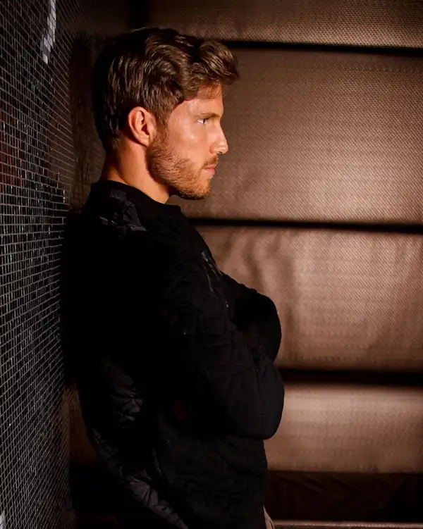 From custom usernames and bios to logos, banners, and Link-in-Bio hubs — we create a polished digital identity that sets you up for growth from day one.